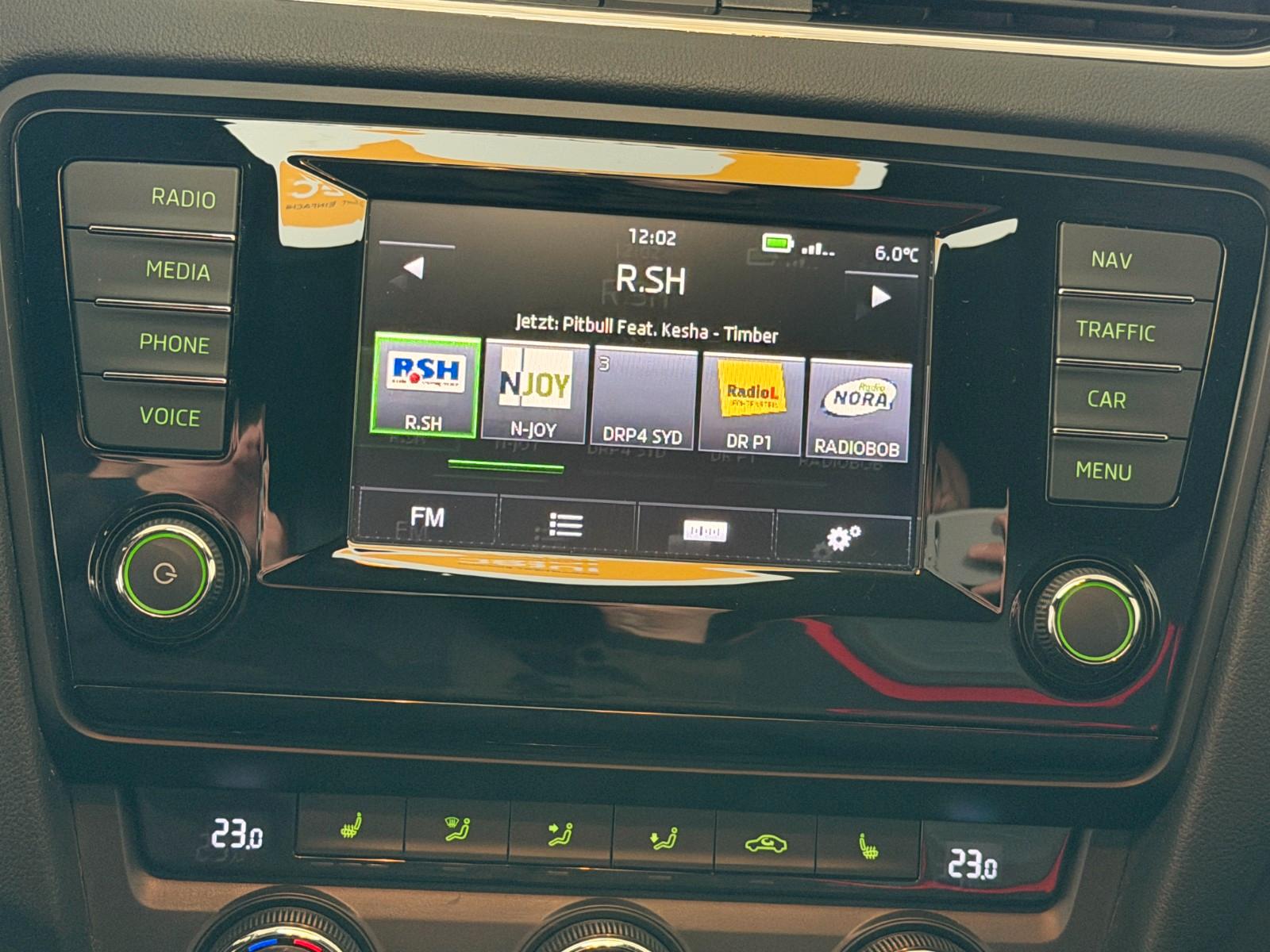 Skoda Octavia Lim.*RS*Automatik*Garantie*Xenon*Leden*