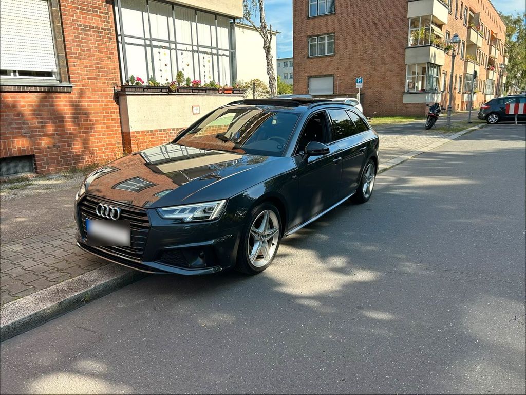 Image of Audi A4
