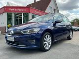 Volkswagen Golf VII Sportsvan Highline NAVI CarPlay Kamera - mit Benzin-Antrieb: Blau, Van