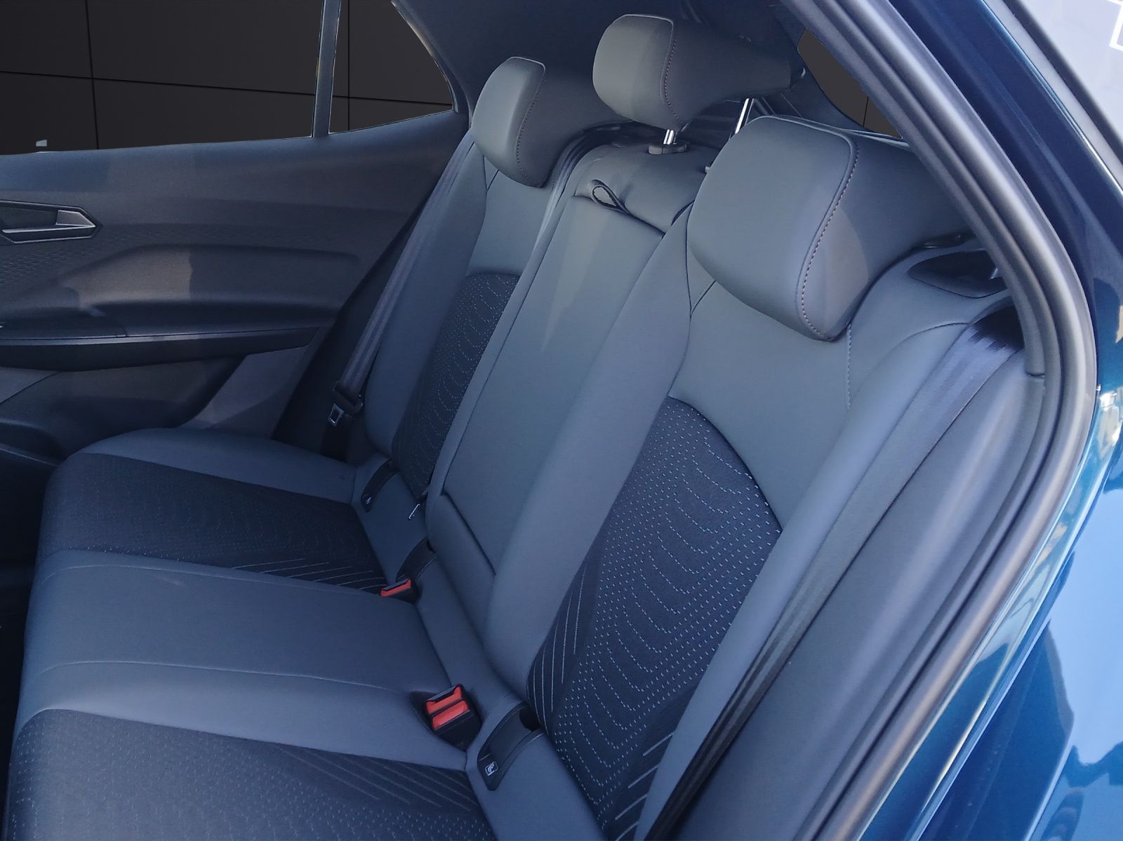 Fahrzeugabbildung CUPRA Born VZ PilotXL WP AR