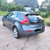 Volvo V40 D3 Geartronic Momentum Momentum - Volvo V40 Momentum mit Diesel-Antrieb