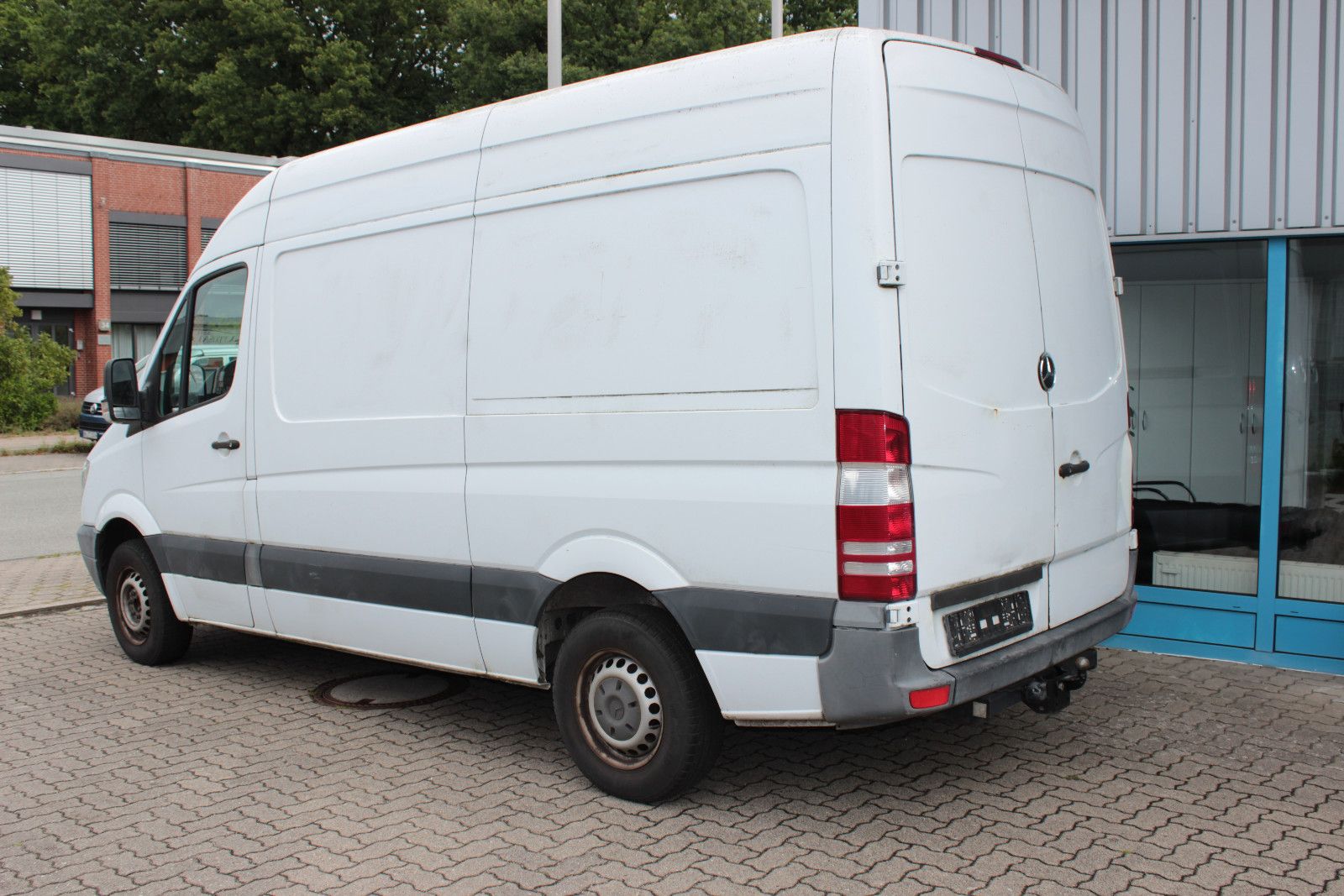 Fahrzeugabbildung Mercedes-Benz Sprinter II Kasten 210/211/213/214/216 CDI