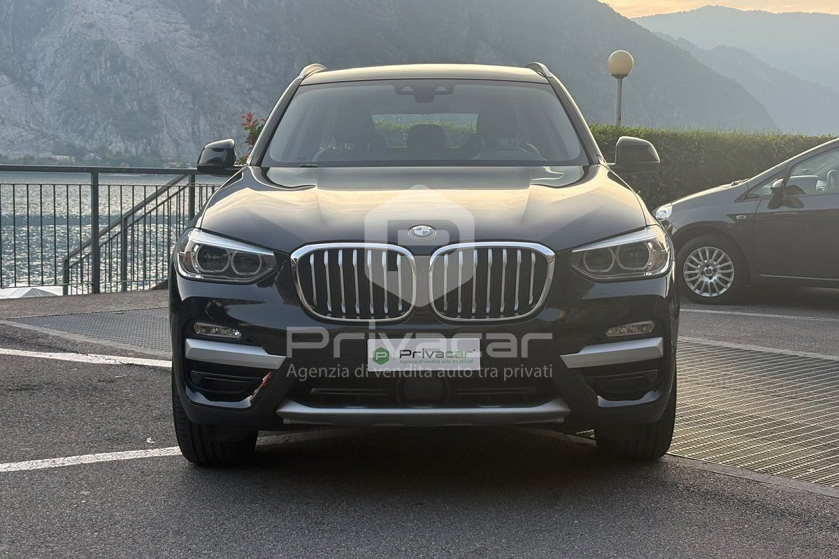 BMW X3 xDrive20d xLine imagem 2