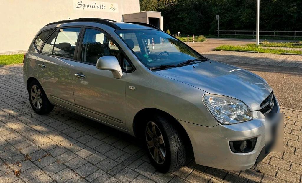 Kia Carens 2.0 Benzin Automatik Leder 144 ...