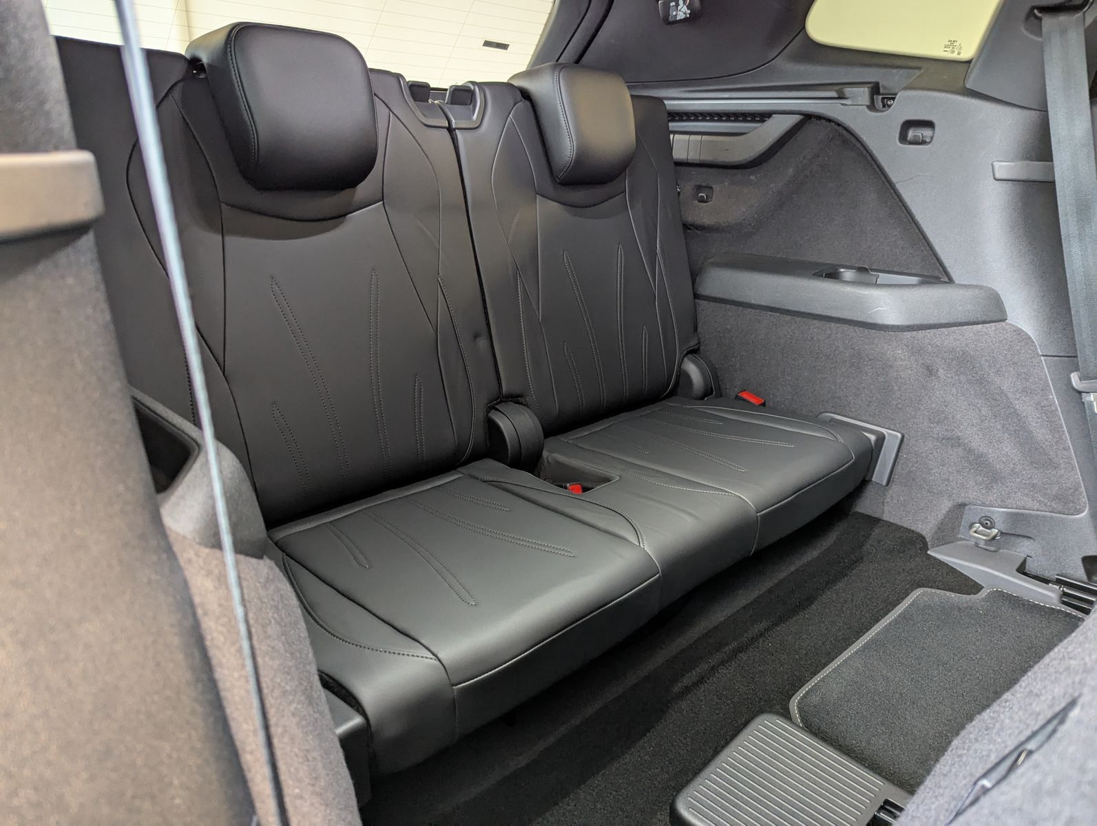 VW Tayron 2.0 R-Line Leder Launch Pano Black AHK 20 - Image 18