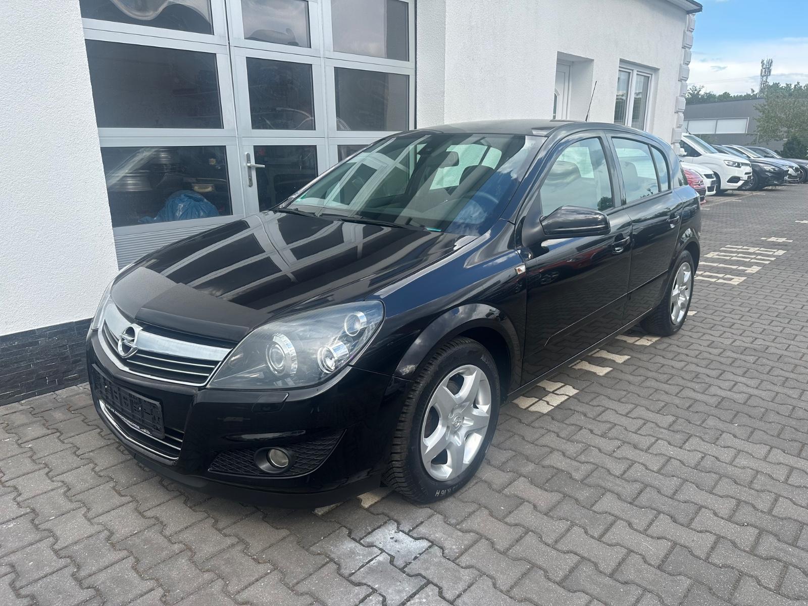 Opel Astra H Lim. Innovation