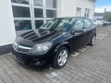 Opel Astra H Lim. Innovation - Opel Astra aus 2008: H