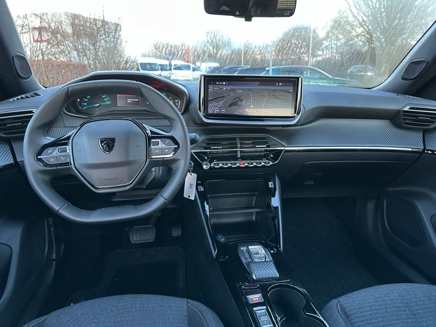 Peugeot 2008 - Bild 11