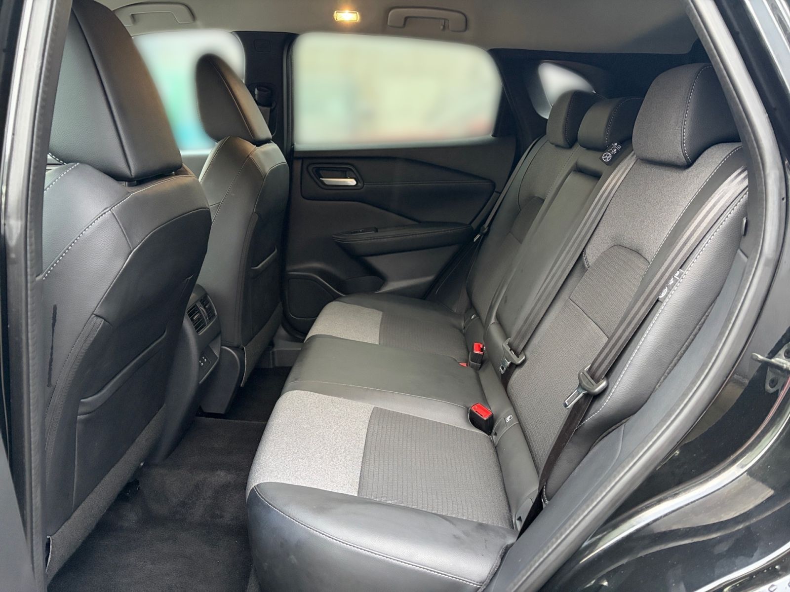 Fahrzeugabbildung Nissan Qashqai 1.3 DIG-T Automatik N-Connecta*AHK*Navi*