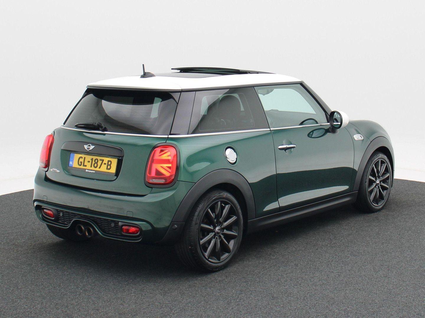 MINI John Cooper Works S 2.0 JCW 211Pk | panorama dac