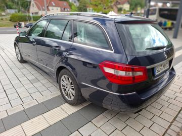 Mercedes E 350 - 11