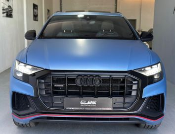 Audi Q8 - 9