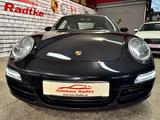 Porsche 911-997 Carrera Coupé 3.6 *DEUSCH *6-Gang *Sport - schwarze Porsche 911er Reihe