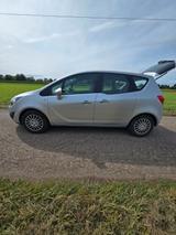 Opel Meriva 1.4 INNOVATION 88kW INNOVATION - Opel Meriva: Von Privat