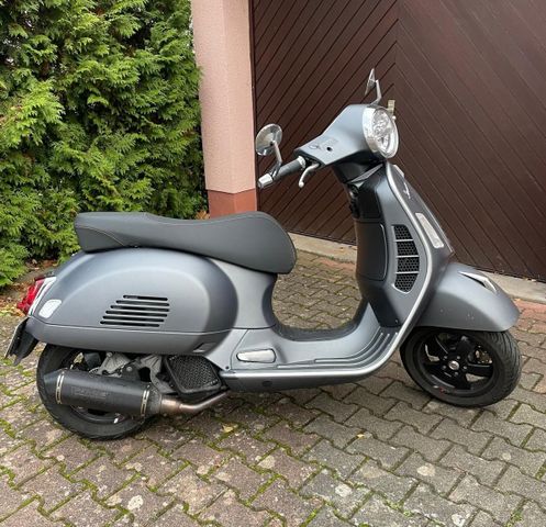 Vespa GTS Supersport 125 Dunkelgrau-Matt