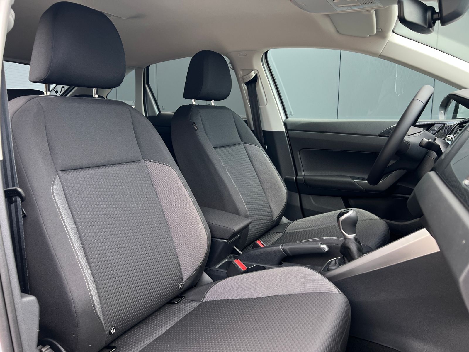 Fahrzeugabbildung Volkswagen Taigo Life 1.0 TSI *IQ.Light, ACC, Ready2Discove