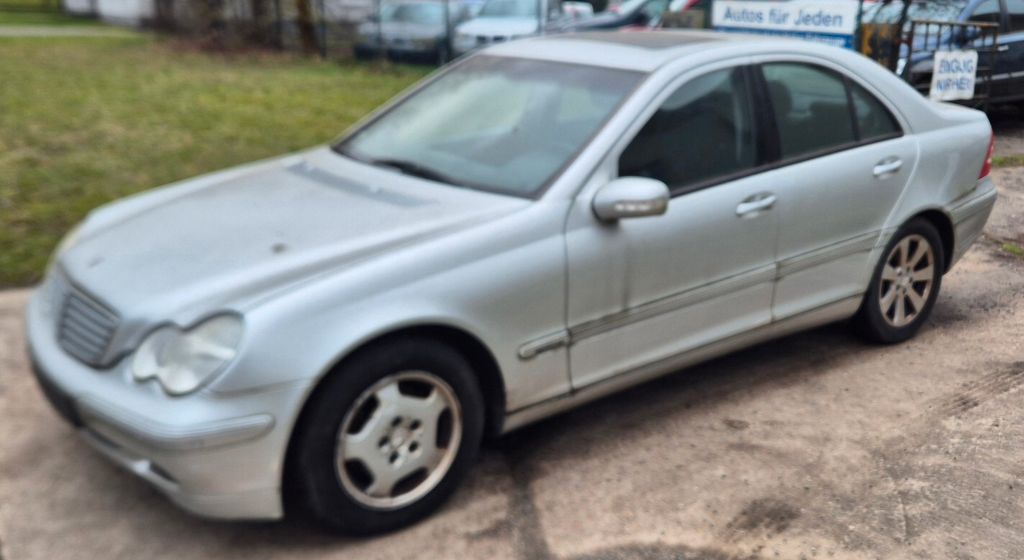 Mercedes-Benz C 180
