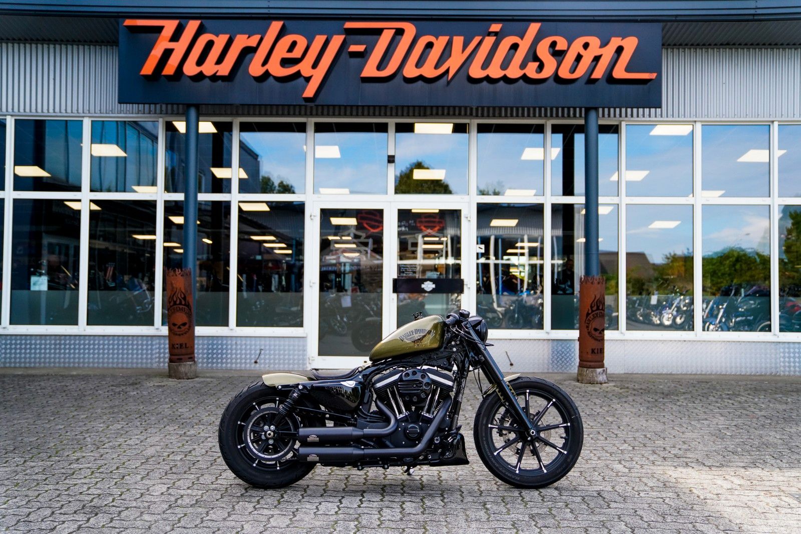Fahrzeugabbildung Harley-Davidson SPORTSTER XL883N IRON - Jekill - Kurzes Heck -