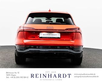 Audi Q8 e-tron - 10