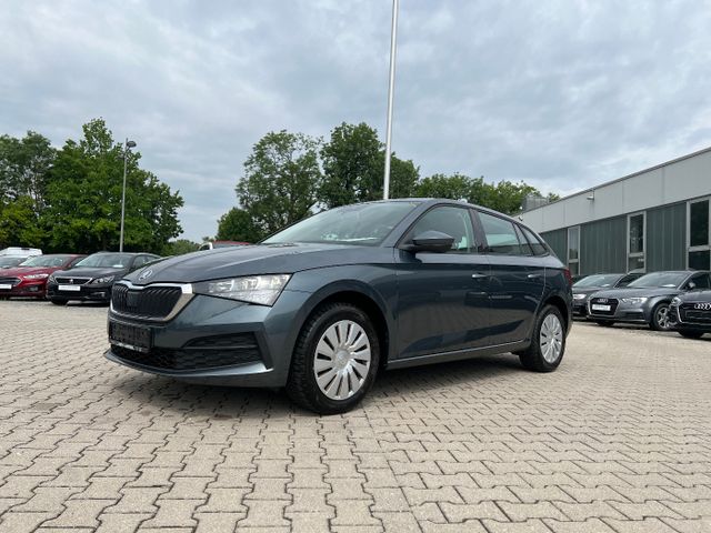 Skoda Scala Active 1.0 TSI *LED DAB+ SmartLink Klima*