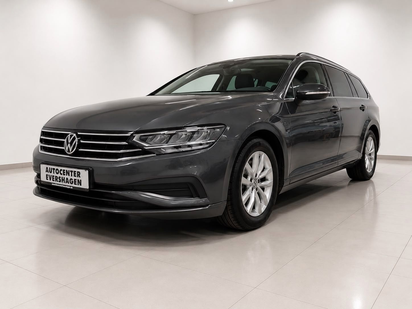 VW Passat Variant /Navi/Klima/PDC/HU&amp;AU NEU