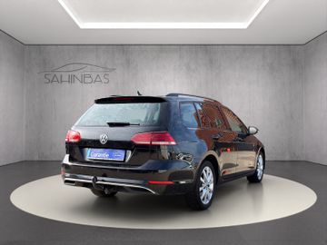 Volkswagen Golf - 4