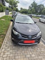 Toyota Auris - Toyota Auris Gebrauchtwagen in Frankfurt