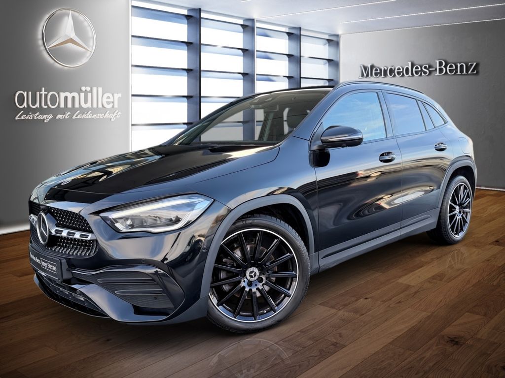 Mercedes-Benz GLA 220