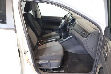 Volkswagen Polo VI 1.0 MPI AID+CARPLAY+PDC+LED