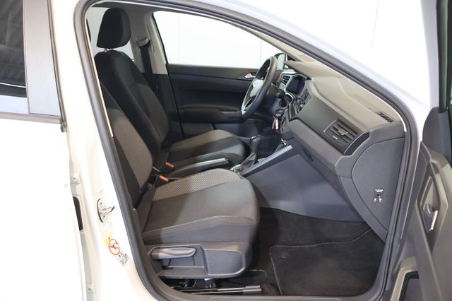 Volkswagen Polo VI 1.0 MPI AID+CARPLAY+PDC+LED