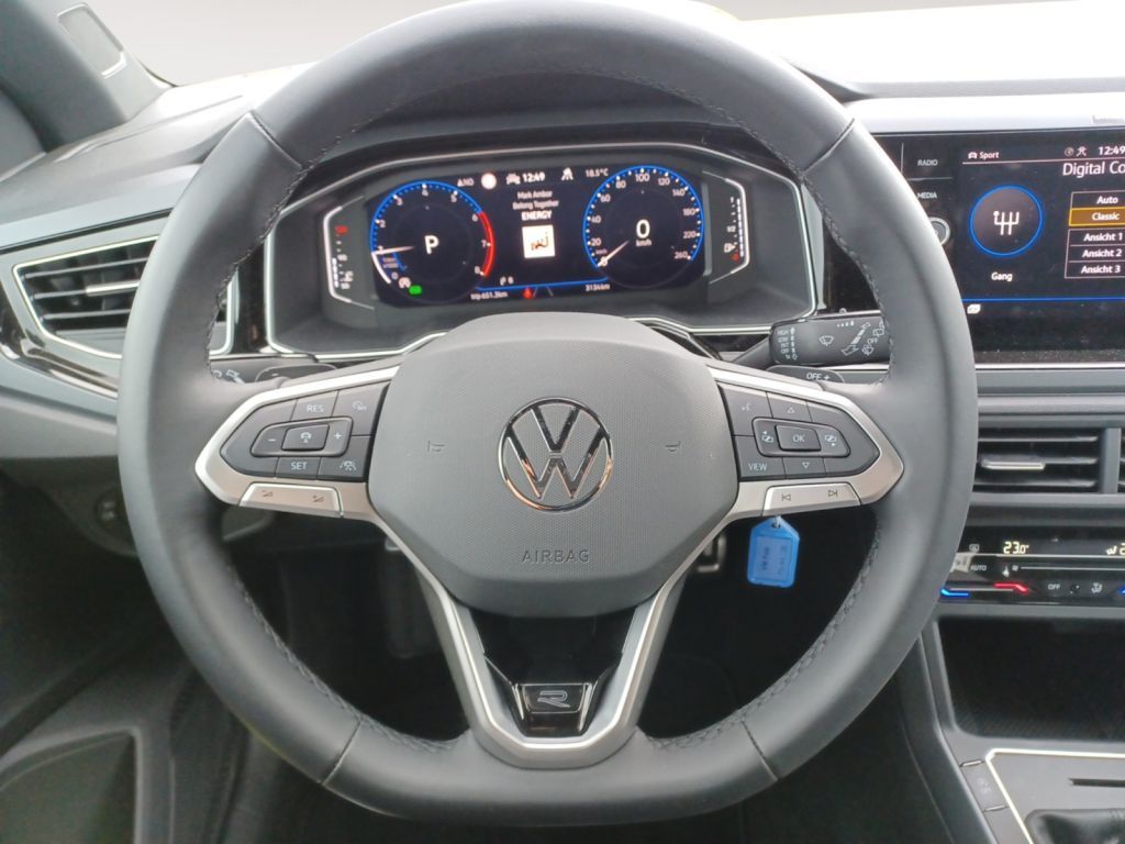 Fahrzeugabbildung Volkswagen Polo 1.0 TSI DSG R-Line ACC, Climatronic,Navi,SH