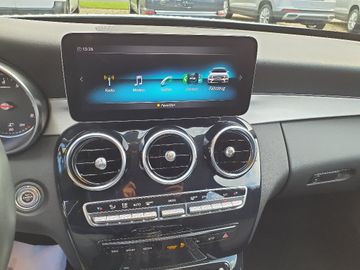 Bild 6 Mercedes-Benz C 180 Avantgarde - AHK,NAVI,SHZG,LED,T.OMAT