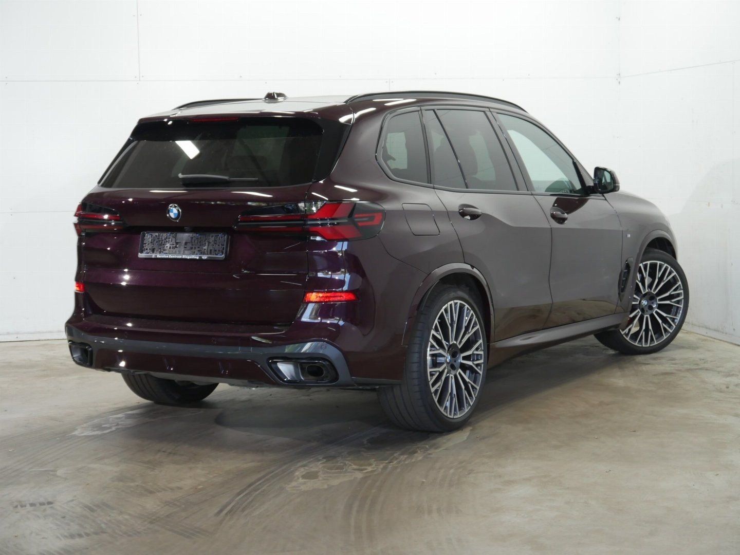 Fahrzeugabbildung BMW X5 xDrive40d 2-Achs Luftfederung, M Sportpaket p