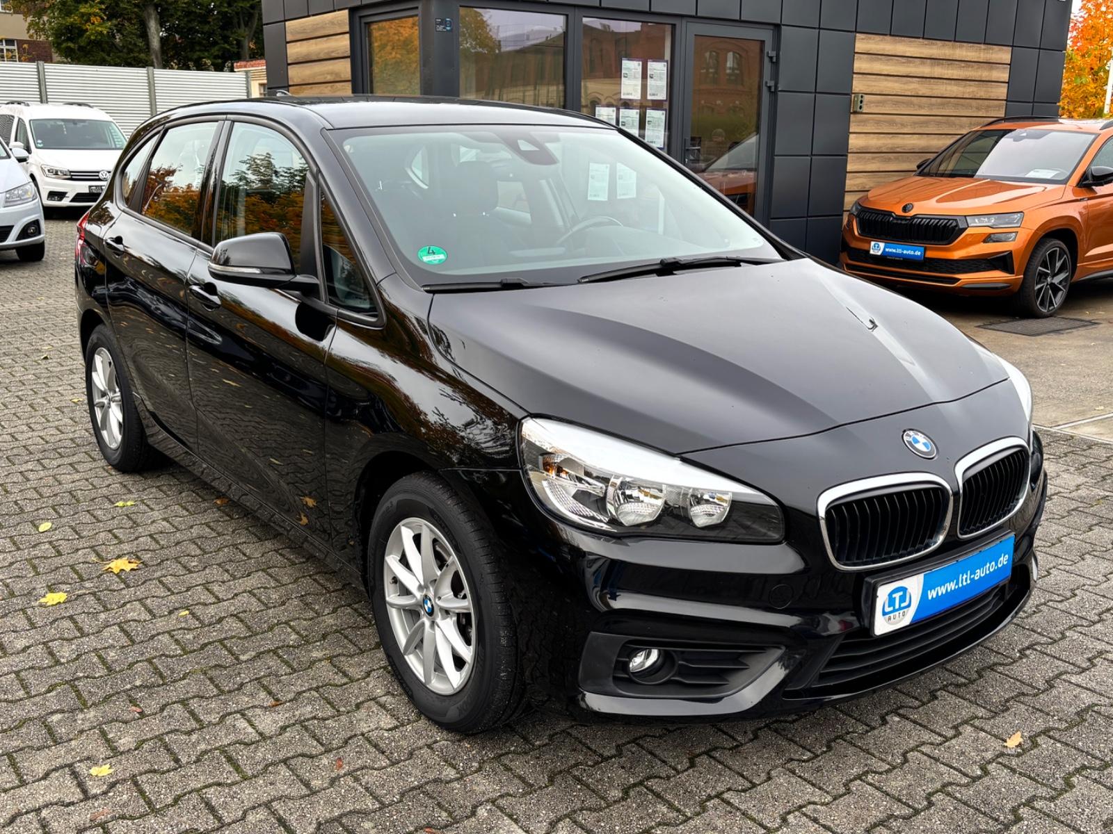 BMW 216