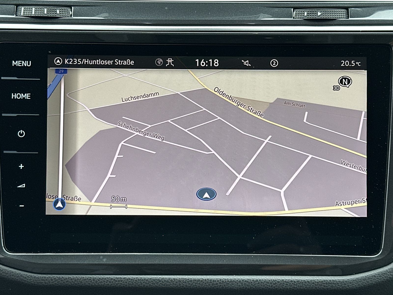 Fahrzeugabbildung Volkswagen Tiguan 1.5 TSI DSG R-Line NAV+MATRIX+ACC+360°CAM