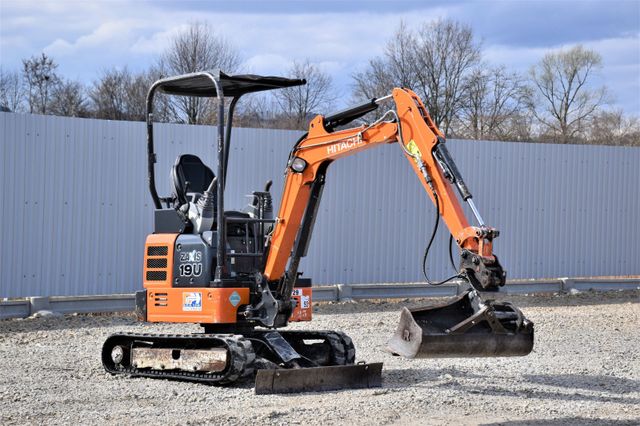 Hitachi ZXI 19 U * Raupenbagger * Top Zustand !