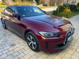 BMW i4 eDrive35 - - BMW i4: Rot