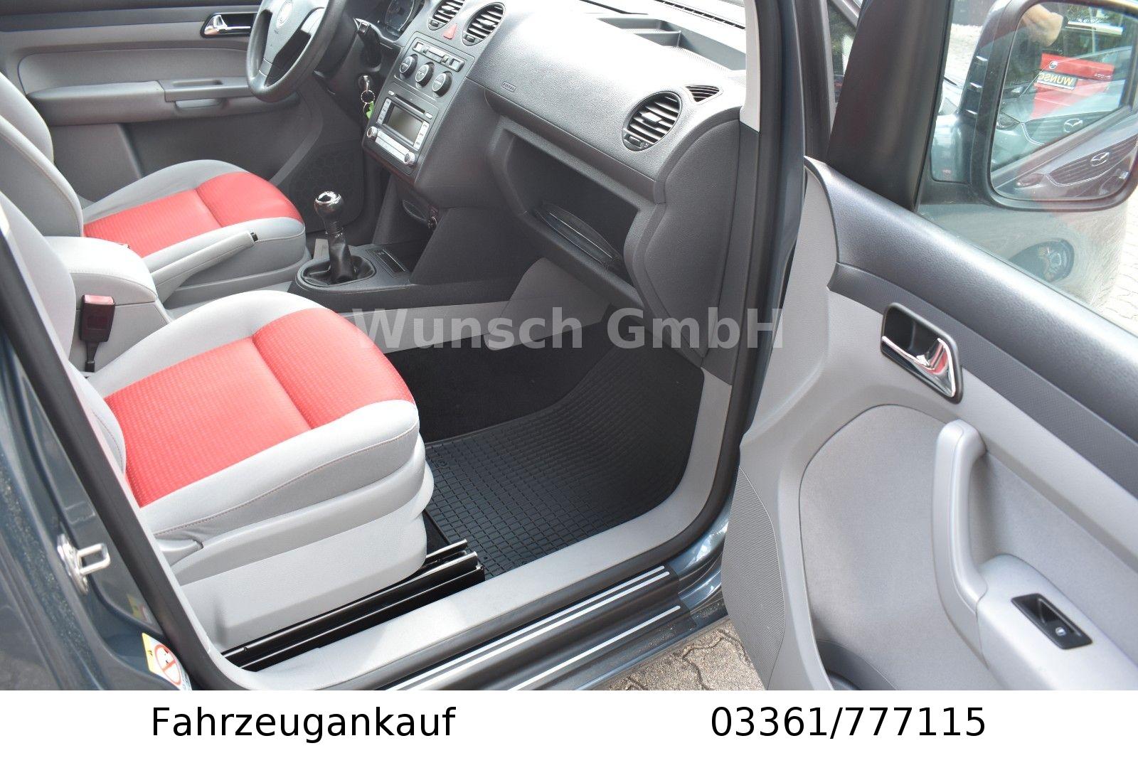 Volkswagen Caddy 2009 — photo 11