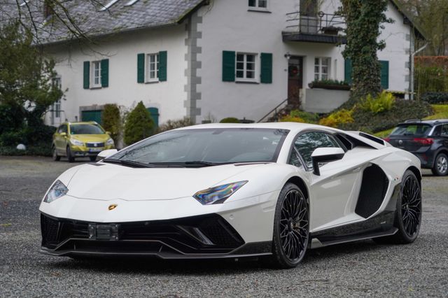 Lamborghini Aventador LP780-4 Ultimae 1 of 350 *GELEGENHEIT*