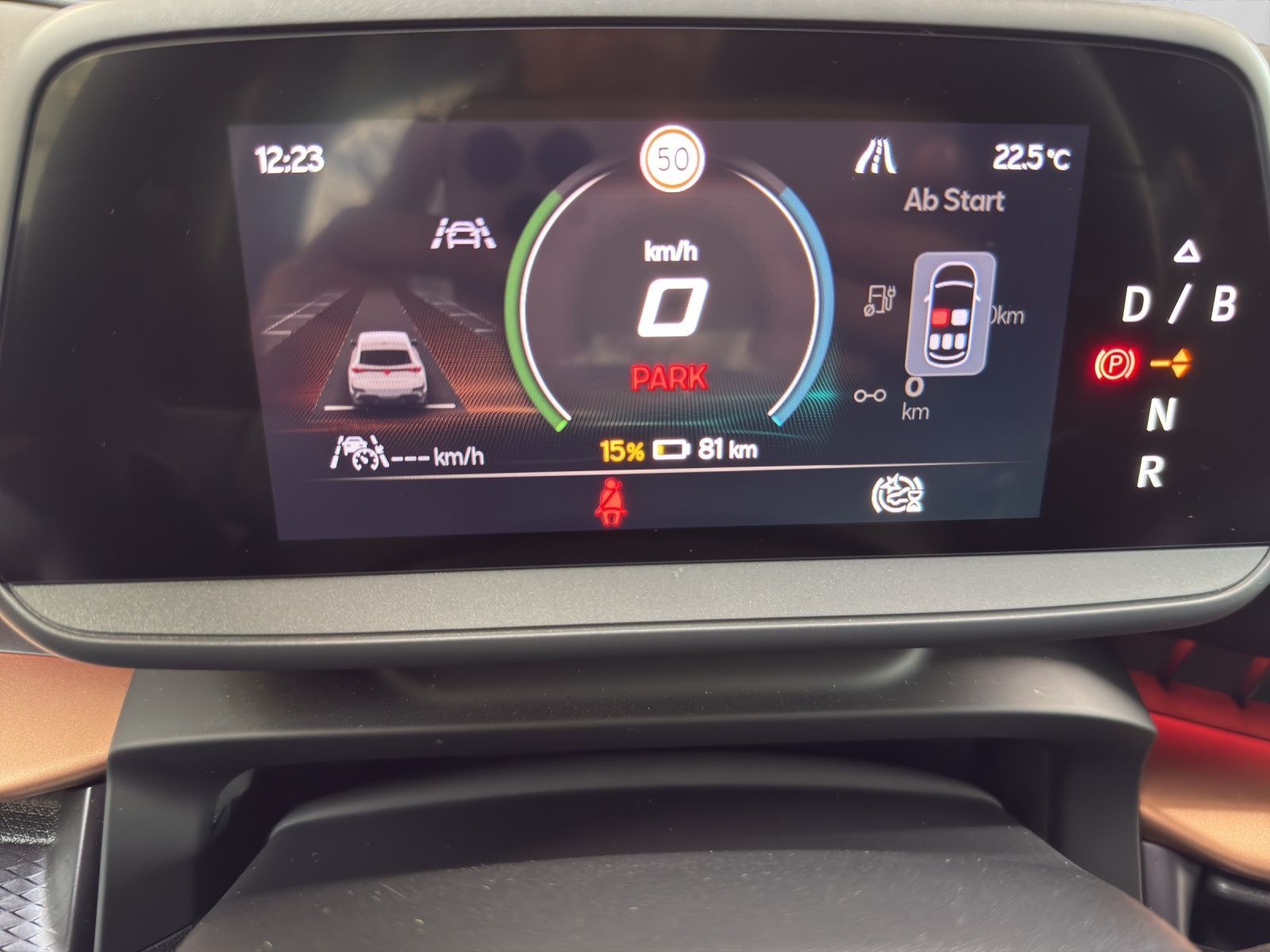 Cupra Tavascan - Bild 11