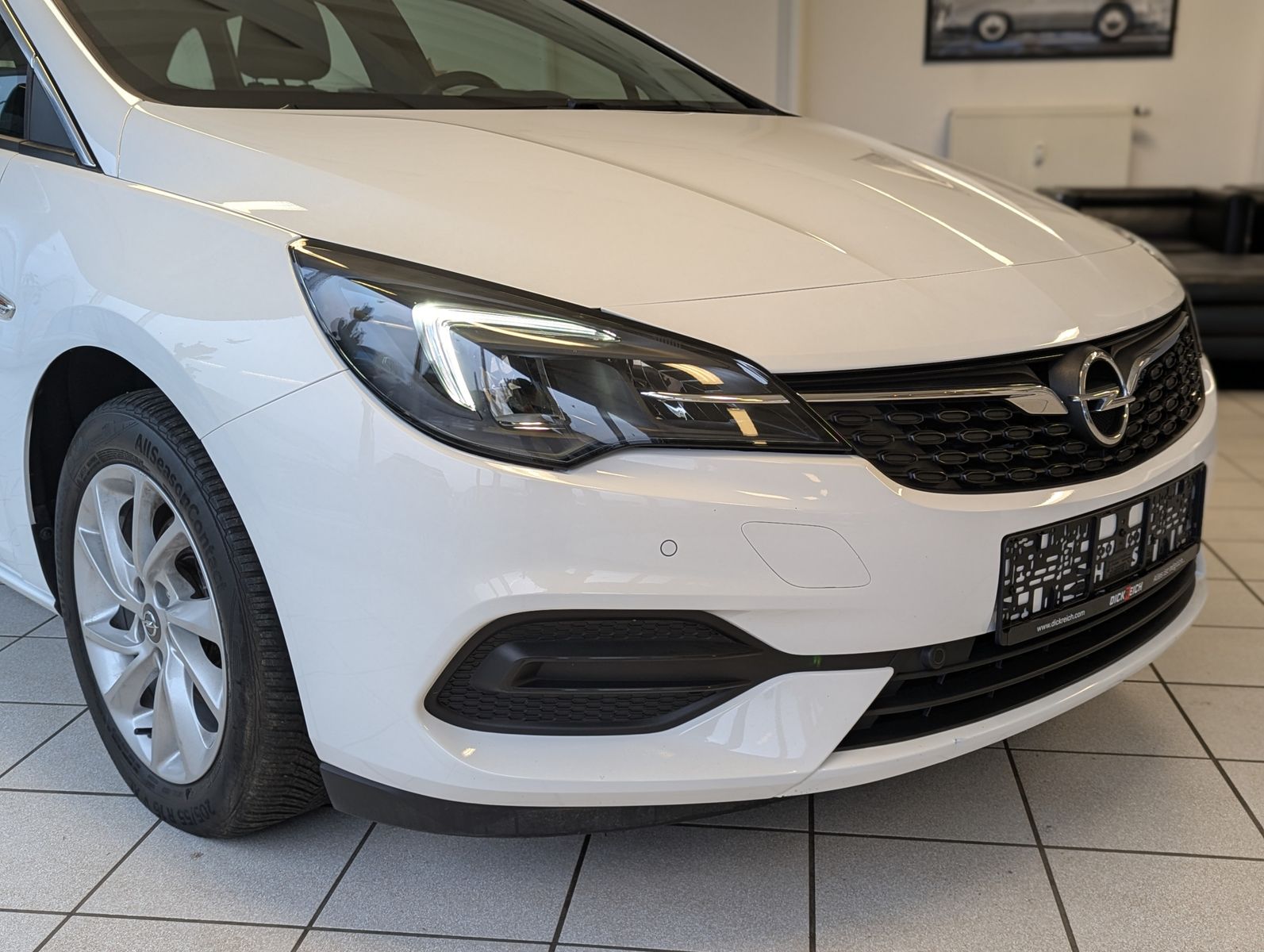 OPEL Astra 1.5 CDTI Aut. Elegance Navi LED Kamera - Image 8