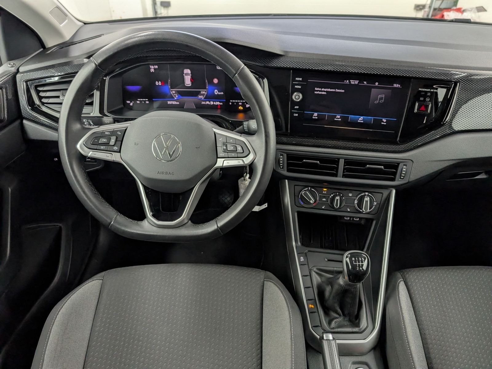 VW Polo 1.0 Life Klimaanlage LED SHZ Allwetter – Bild 14