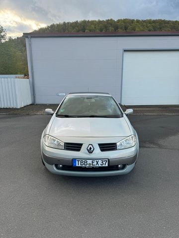 Renault Megane 2 Coupé-Cabriolet 2.0L 16V