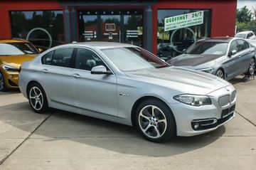 Fahrzeugabbildung BMW 530 d xDrive ModernLine LEDER NAVIGATION XENON