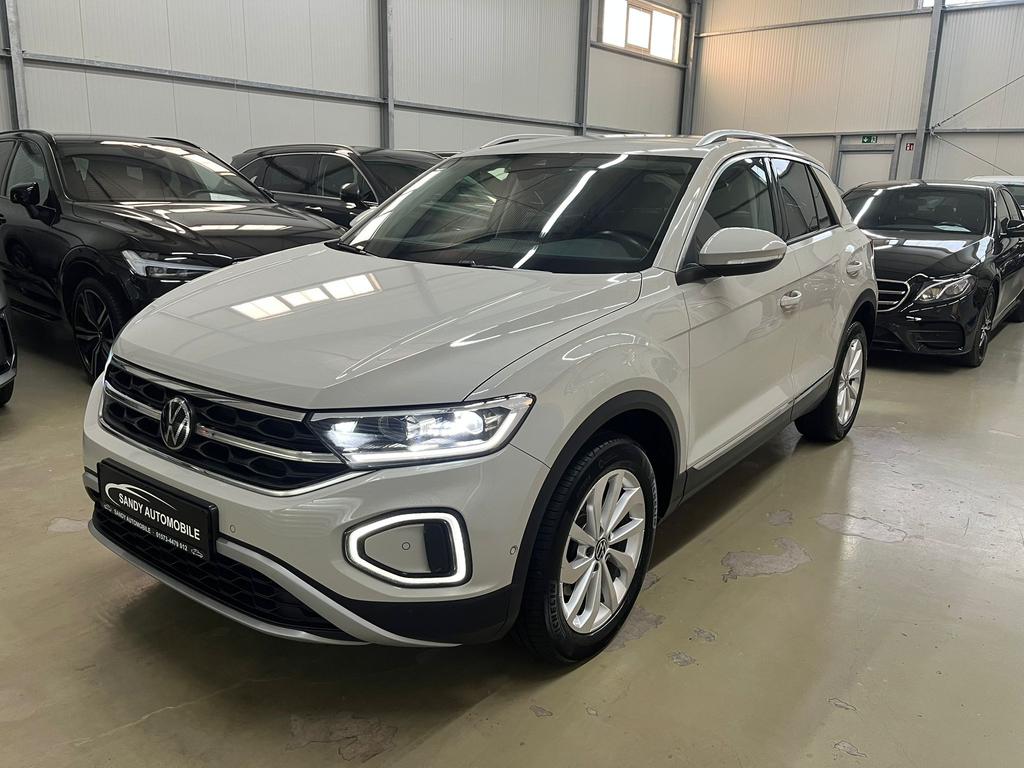 Volkswagen TRoc Style LEDACCNAVIEinparkhilfeAPPSHZDA 2023