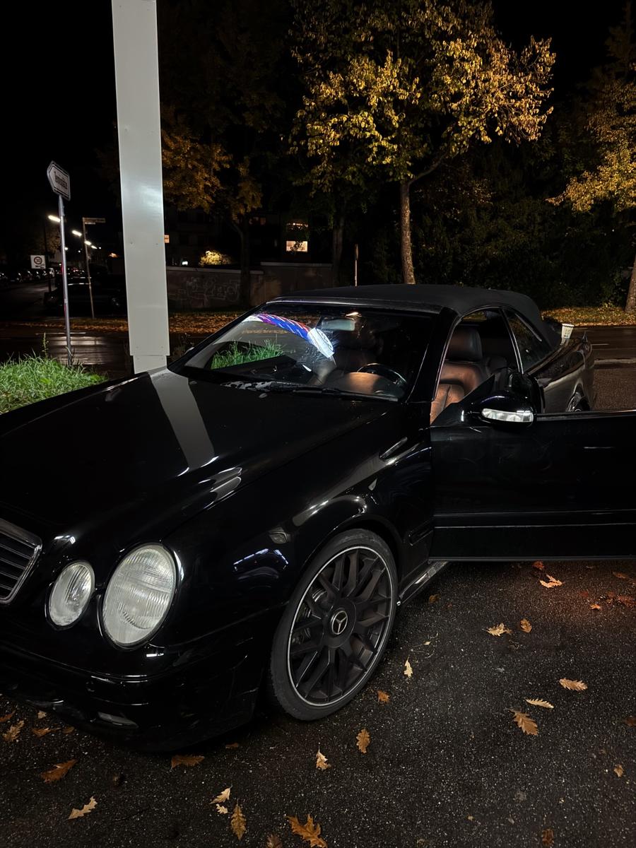 Mercedes-Benz CLK 200