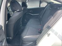 BMW 318 - Vorschau Bild 13