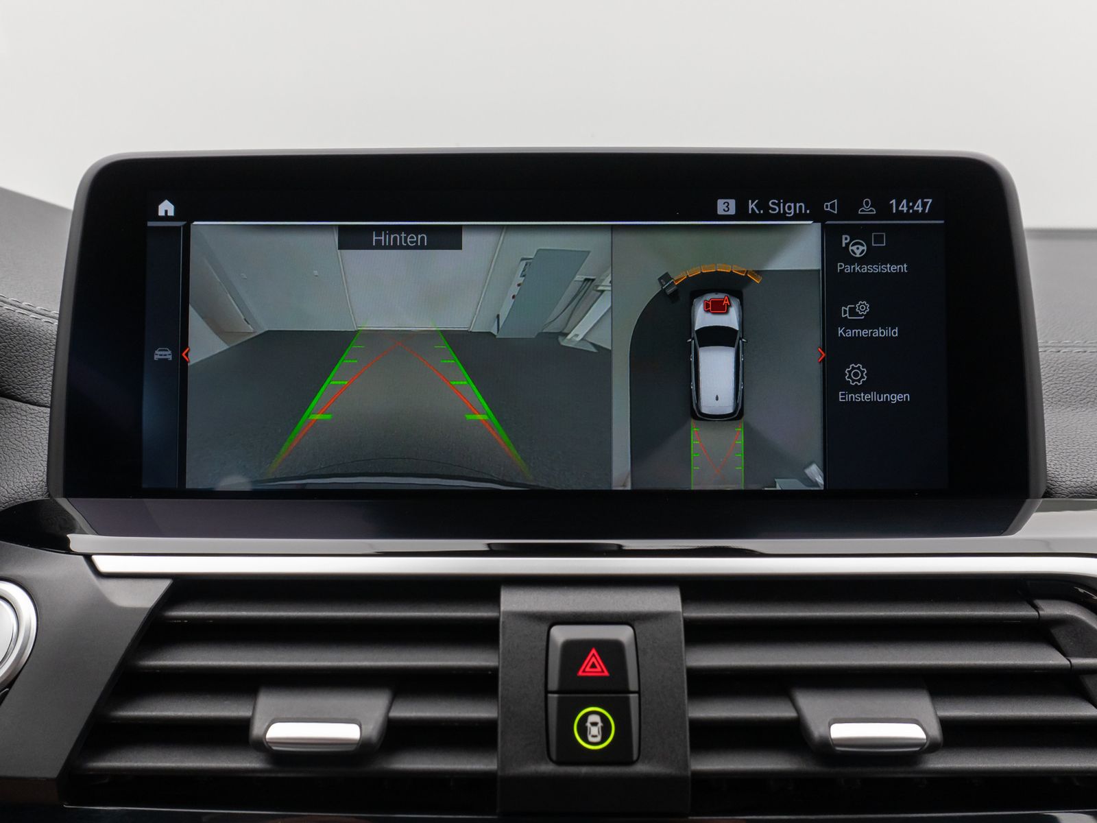 Fahrzeugabbildung BMW X3 xD30d LuxuryLine 360°HUD DAB HiFi AHK Komfort