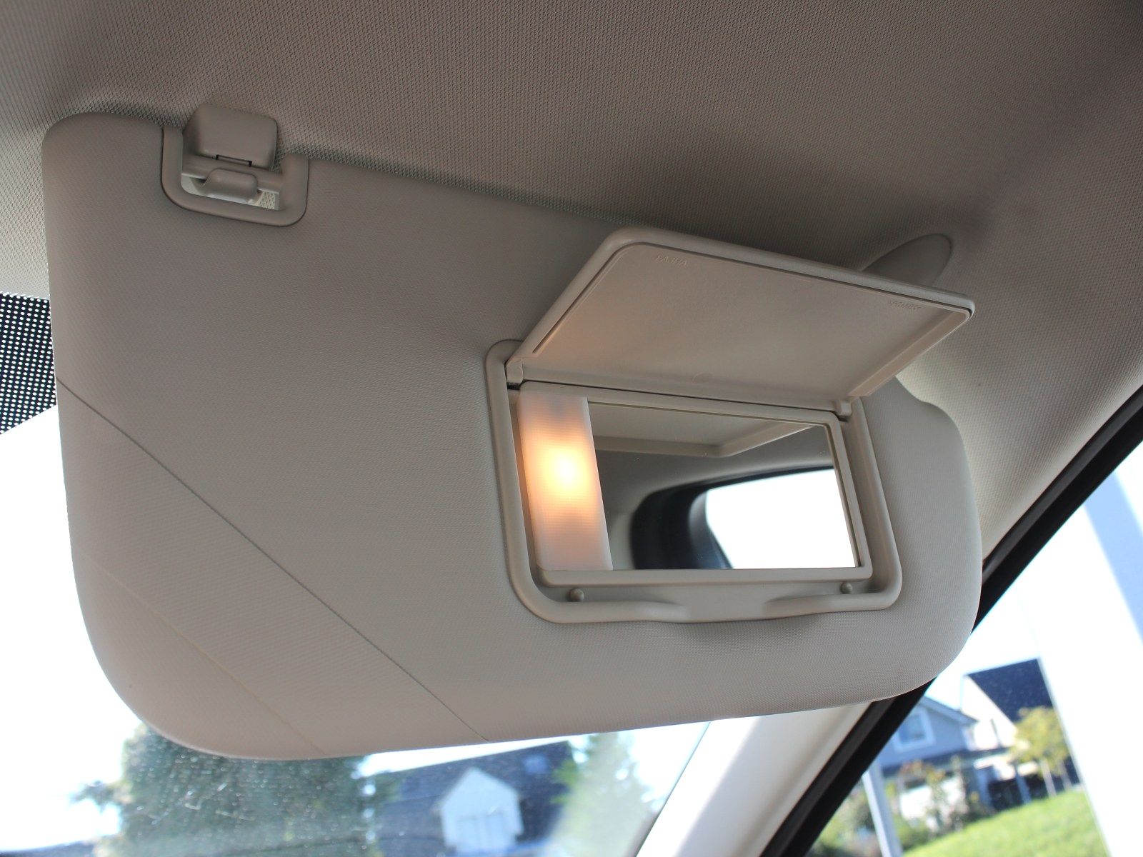 Fahrzeugabbildung Ford Kuga Titanium 1,5 EcoBoost Start/Stopp