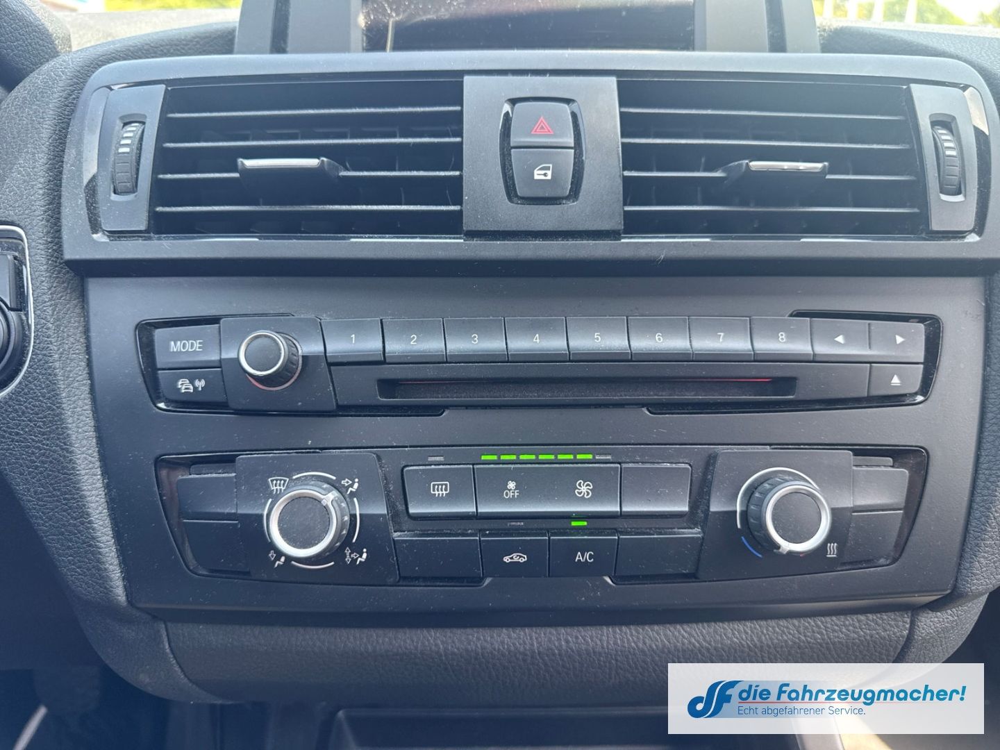 Fahrzeugabbildung BMW 116 i Sperrdiff. Fahrerprofil Keyless *EXPORT